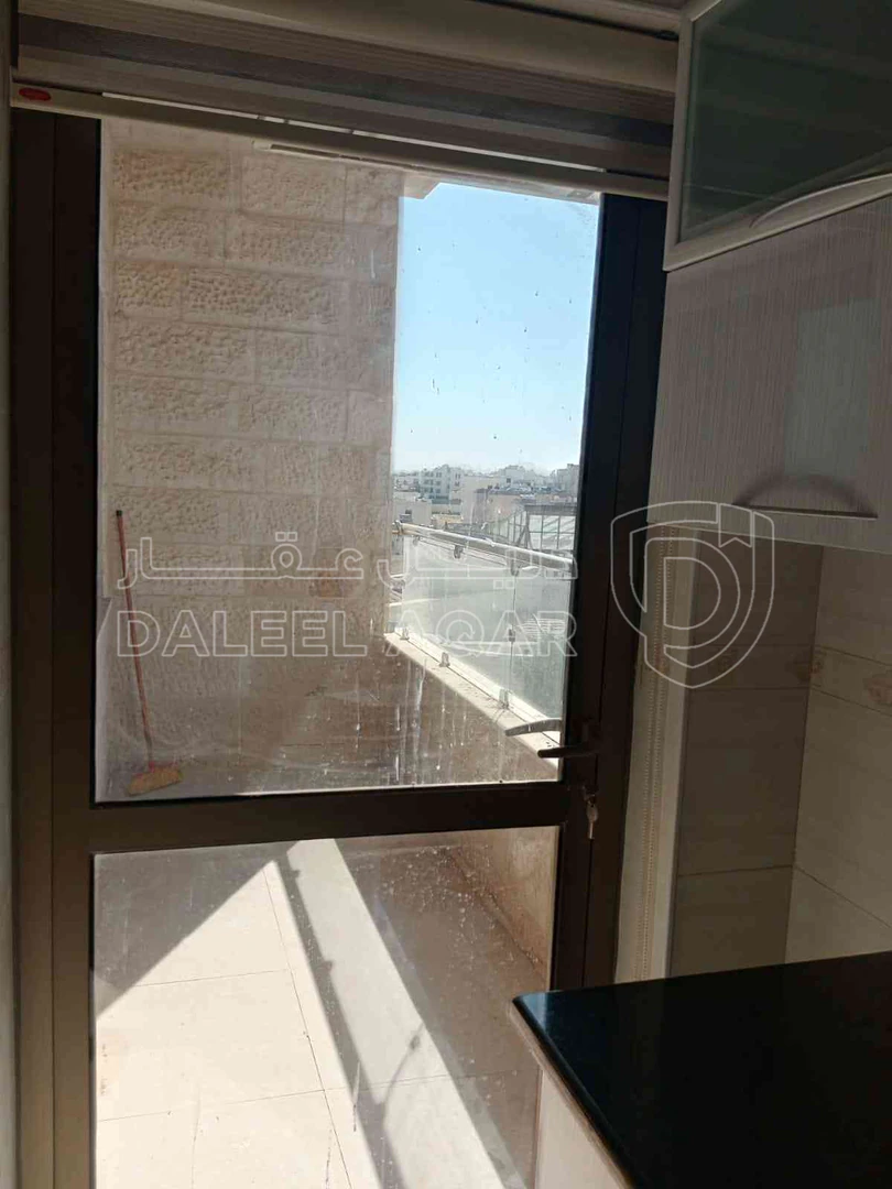 شقة في شقه للبيع بالجبيهه خلف السيفوي  - 77,000 دأ - صورة 1