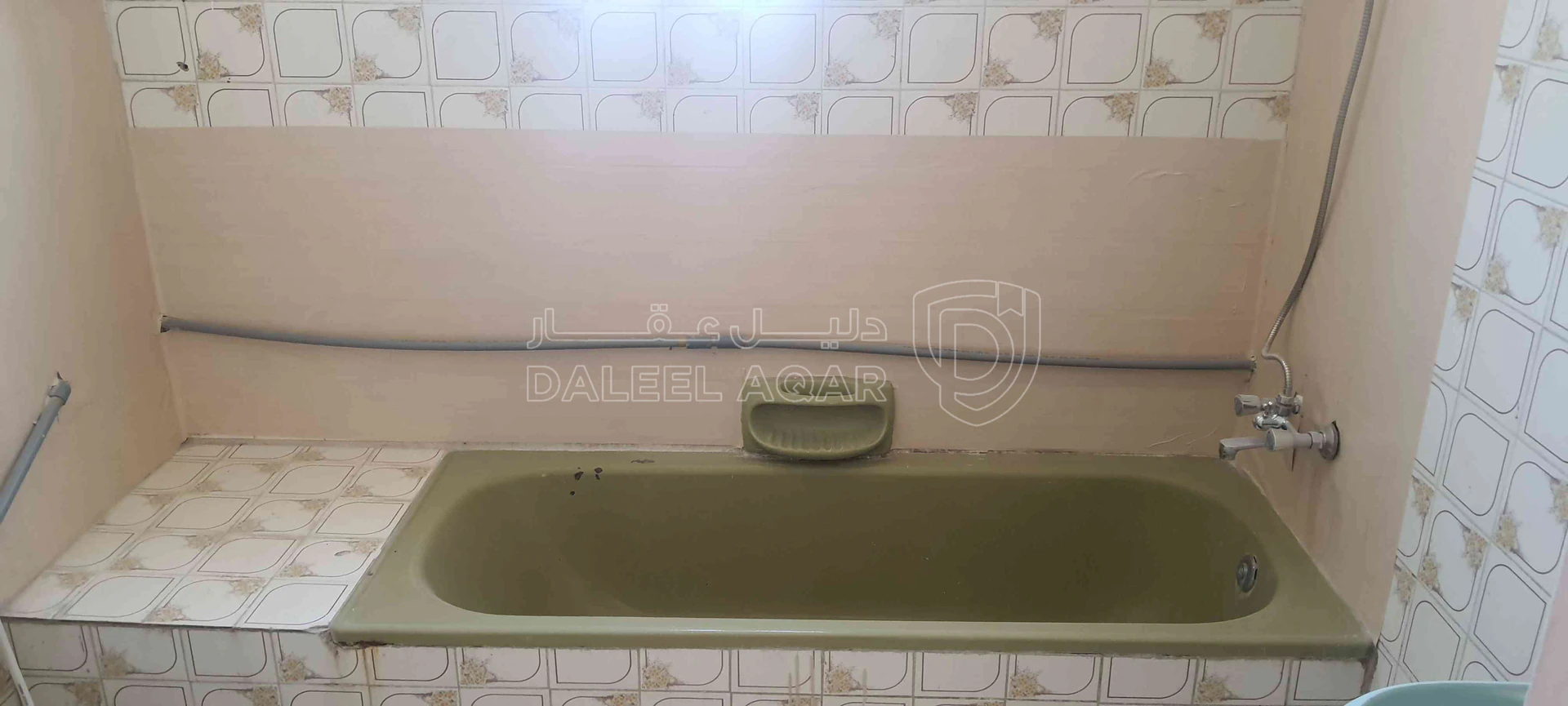 شقة في اربد خلف الضمان الاجتماعي - 9,500 دأ - صورة 1