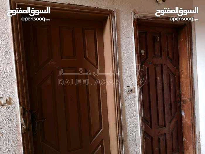 شقة في إربد الحي الجنوبي جنوب فندق الجود - 18,000 دأ - صورة 1