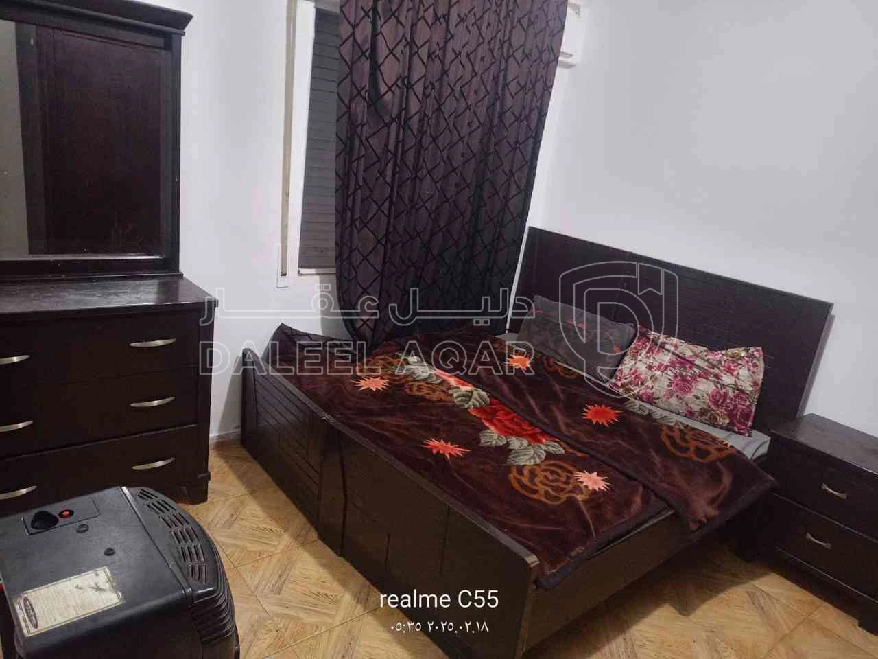 شقة في مقابل البوابة الشمالية للجامعة الاردنية  - 50,000 دأ - صورة 1