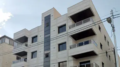 شقة - ضاحية الحج حسن-قرب مستشفى الحنان-مقابل مسجد الروضة - 82000 دأ