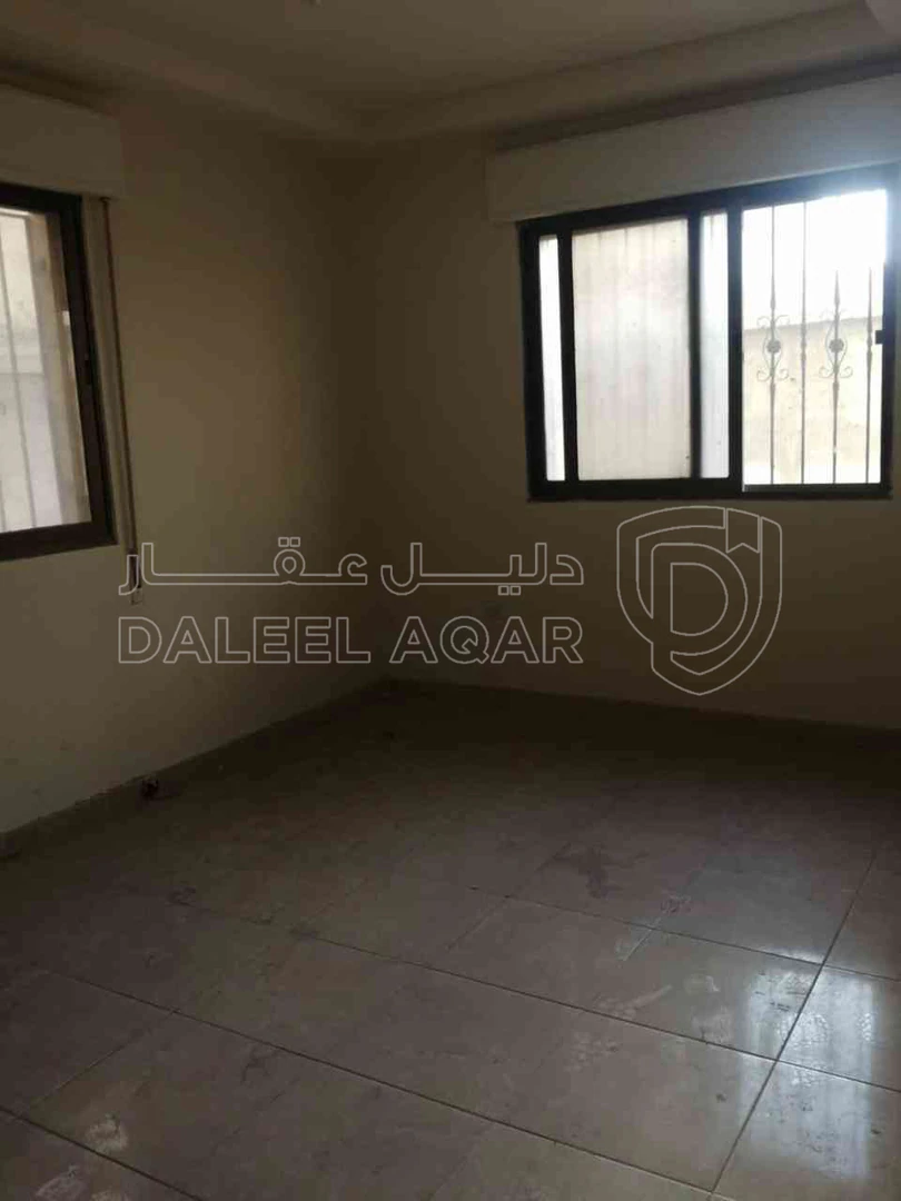 شقة في اربد الحي الشرقي ميدان الزعبي غرب حديقة الزهراء ب ٢٠٠ متر - 42,000 دأ - صورة 1