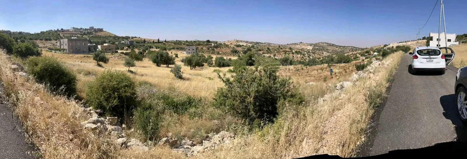 أرض في عجلون صخرة - حوض المشماس - 60,000 دأ - صورة 1