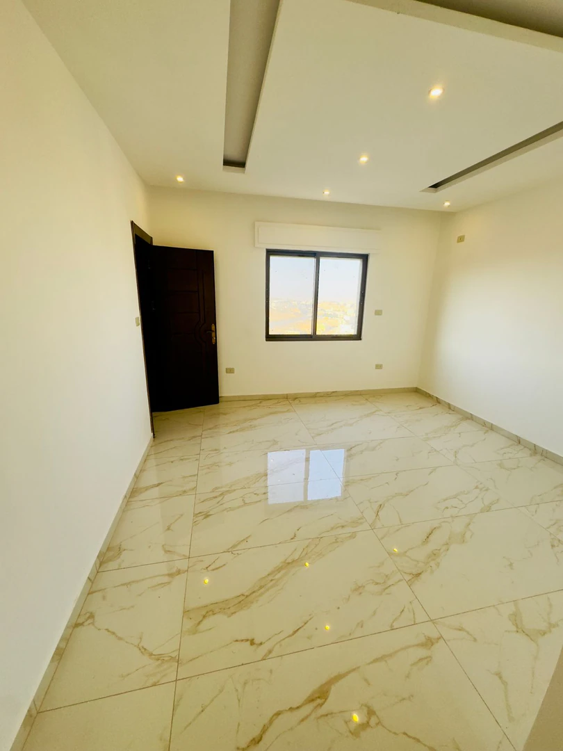 شقة في ماركا - المرقب  - 43,000 دأ - صورة 1