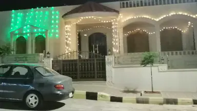 فيلا/منزل - منزل مستقل للبيع في اليادودة وادي الطي قريب من طريق المطار  - 200000 دأ