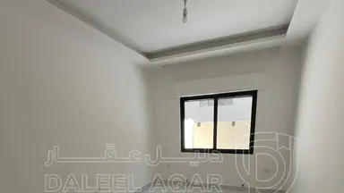شقة في طابق اول او ثاني في ضاحية الياسمين تشطيب فخم  - 64,000 دأ - صورة NaN