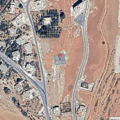 أرض في اراضي ناعور - ام البساتين  - 100,000 دأ - صورة 1