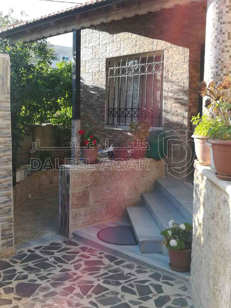 فيلا/منزل في ناعور - 165,000 دأ - صورة 1