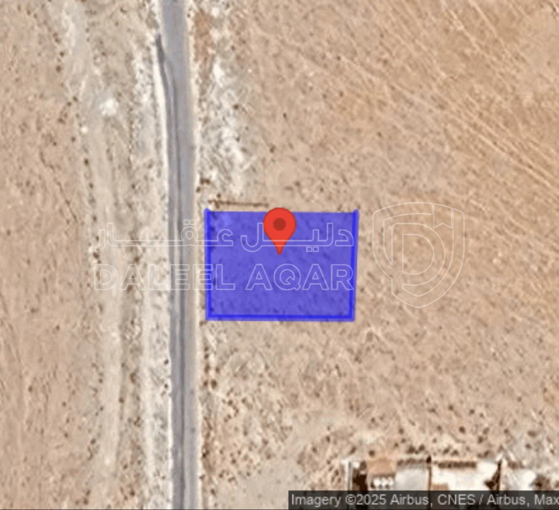 أرض في الزرقاء الجديده -البتراوي الجنوبي حي المسامير بلقرب من ڤلل اللوزي - 56,000 دأ - صورة 1