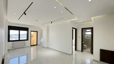 شقة في البنيات طريق المطار - 85,000 دأ - صورة NaN