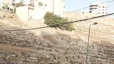 شقة في دير غبار - 160,000 دأ - صورة NaN
