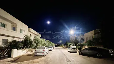 مبنى في عمان - البنيات -شارع مجدي ابو سنينة بالقرب من مدرسة البنيات الثانوية للبنات - 650,000 دأ - صورة NaN