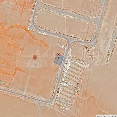أرض في قرية الصلاحية - امتداد طريق المطار - 40,000 دأ - صورة 1