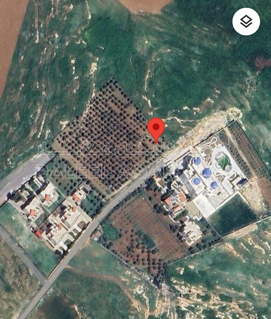 أرض في ضاحية الامير علي . بجانب قصر الامين - 181,220 دأ - صورة 1