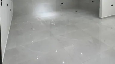 شقة في شمال شرق دوار معاذ الكساسبة(دوار الطيارة) ب300 متر - 68,000 دأ - صورة NaN