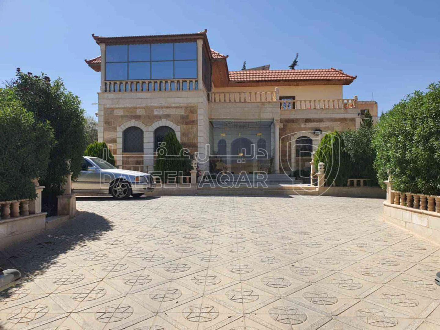 فيلا/منزل في العبدلية - 175,000 دأ - صورة 1