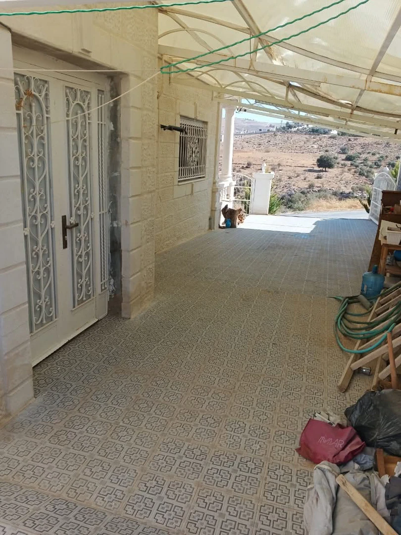 فيلا/منزل في فيلا للبيع في بيرين قرب شفا بدران - 160,000 دأ - صورة 1
