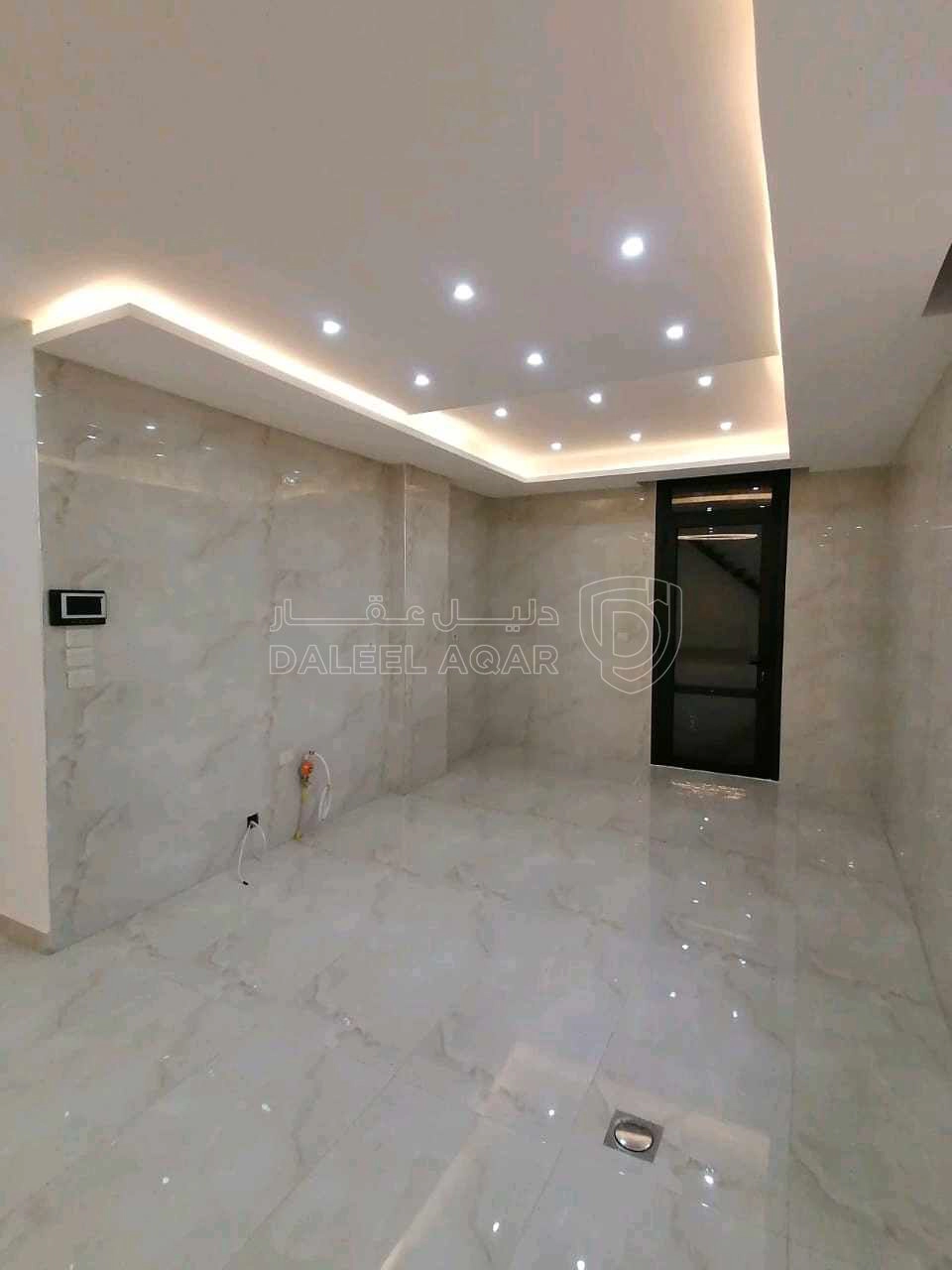 شقة في البنيات - 130,000 دأ - صورة 1