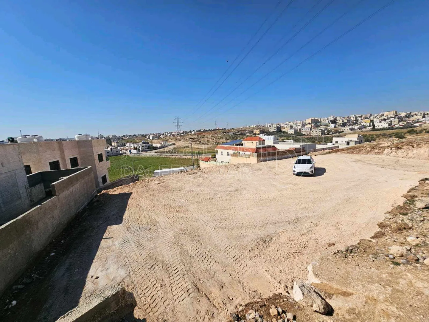 أرض في عمان .جاوا. بجانب الدوريات الخارجية  - 55,000 دأ - صورة 1