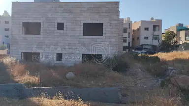 فيلا/منزل في جويدة إسكان المالية والزراعه بجانب نادي الرمايه الملكي  - 180,000 دأ - صورة NaN