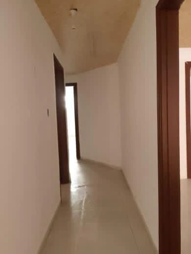 شقة في شقة تسوية للبيع – جبل الزهور | 142م² - 45,000 دأ - صورة 1