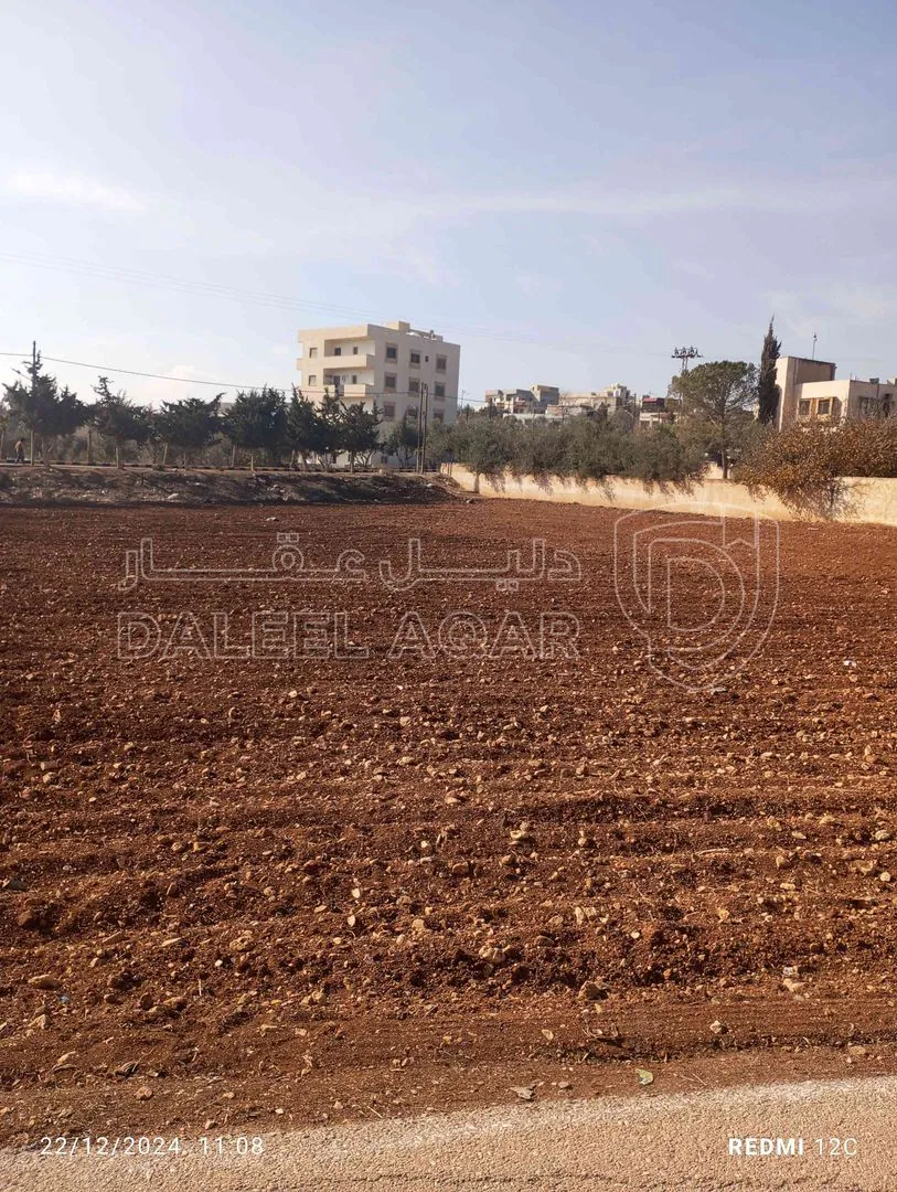أرض في حسبان الشارع الرئيسي بعد البلديه - 220,000 دأ - صورة 1