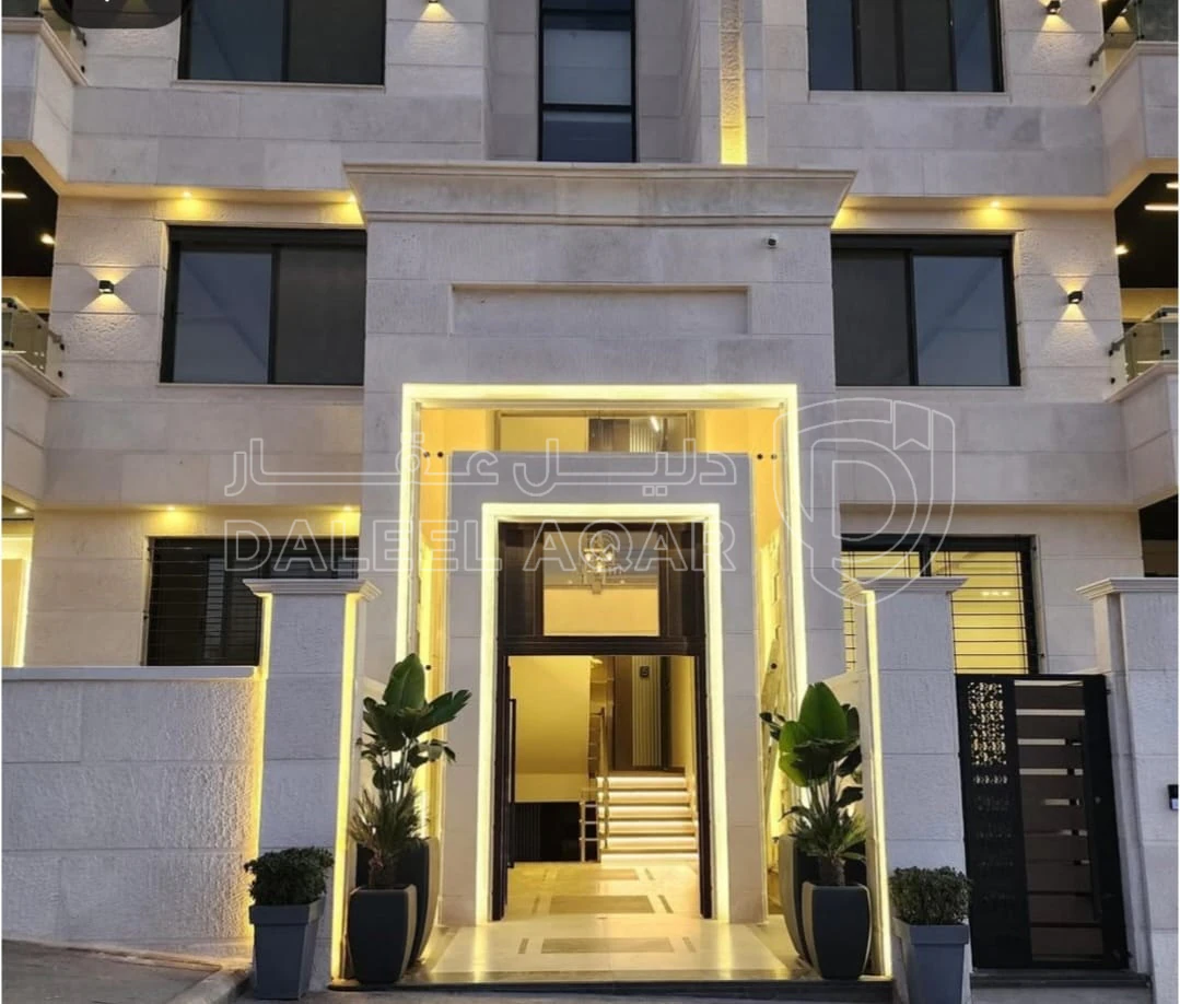 شقة في حي الصحابة – كردور عبدون - رجم عميش - 165,000 دأ - صورة 1