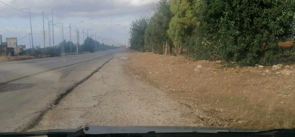 أرض في قرب جسر النعيمه على الشارع مباشره(عمان الرمثا)  - 437,640 دأ - صورة 1