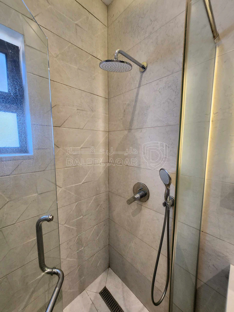 شقة في عمان الرابيه شارع اسماعيل ابو اللولي عمارة رقم ٧ - 145,000 دأ - صورة 1