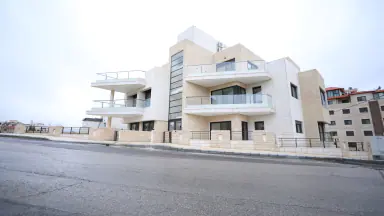 شقة في روف طابقي في دابوق - حي الرحمانية بجانب خزان دابوق - 300,000 دأ - صورة NaN