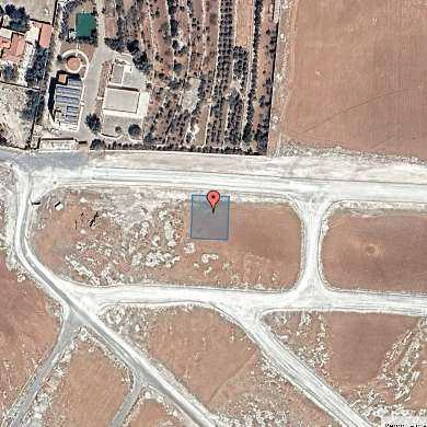 أرض في بالقرب من مدرسة الشويفات ونادي الجواد العربي - 244,800 دأ - صورة 1
