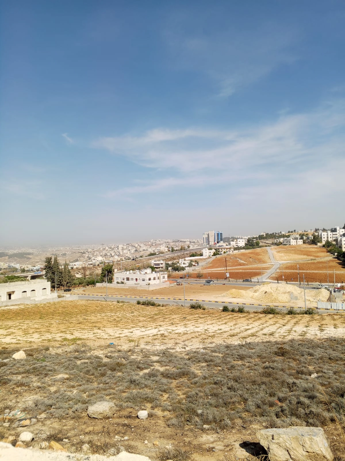 أرض في اراضي ناعور - 160,000 دأ - صورة 1