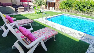 مزرعة/شاليه في شاليه او مزرعة للبيع - 95,000 دأ - صورة NaN