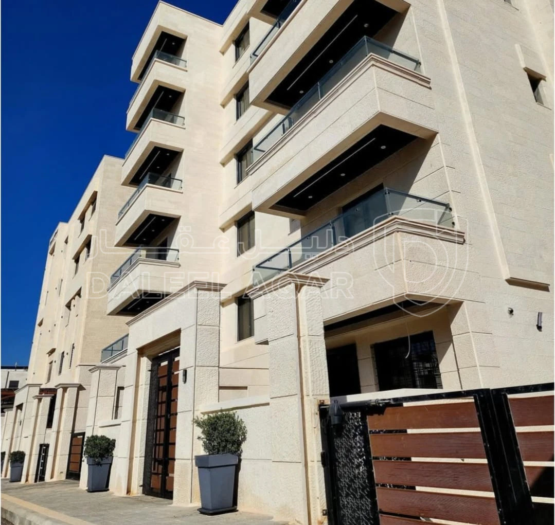 شقة في حي الصحابة – كردور عبدون - رجم عميش - 230,000 دأ - صورة 1