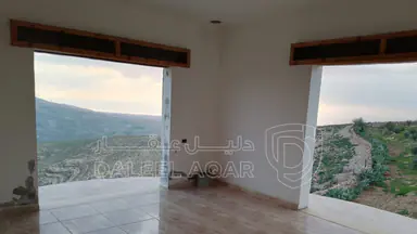 أرض في أراضي مادبا  - 140,000 دأ - صورة NaN