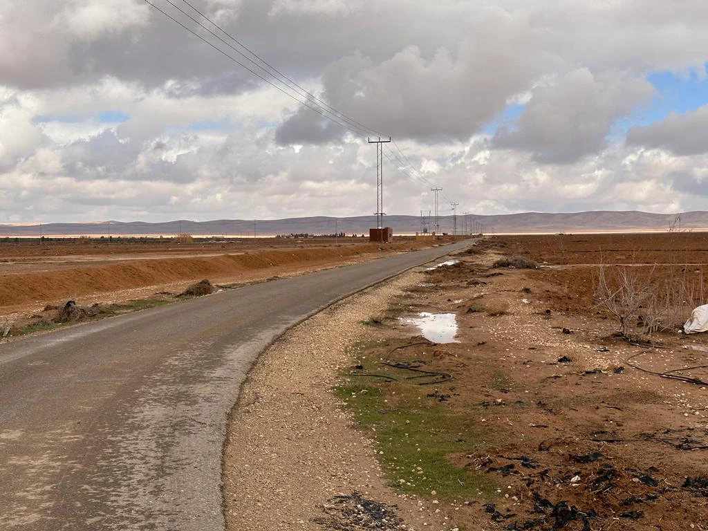 أرض في مشروع أرض المطار- جنوب عمان- الحمام الشرقي - 7,000 دأ - صورة 1