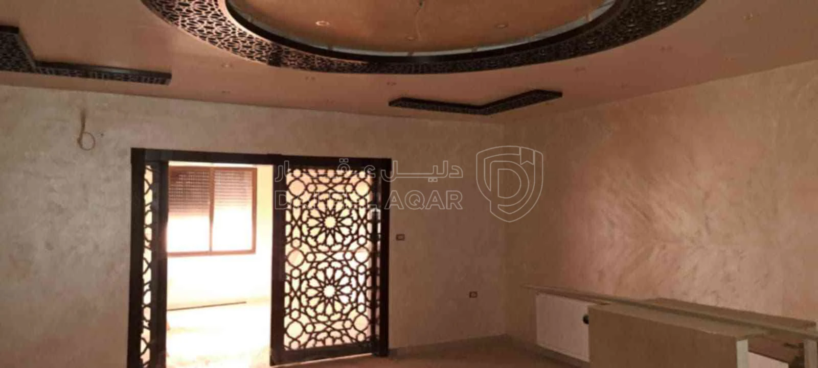 فيلا/منزل في عمان القسطل قبل جسر المطار قريبه من فلل الاندلسيه - 320,000 دأ - صورة 1