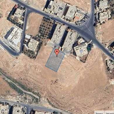 أرض في أرض سكنية للبيع في طبربور – حي أم العقارب، عمان - 200,000 دأ - صورة 1