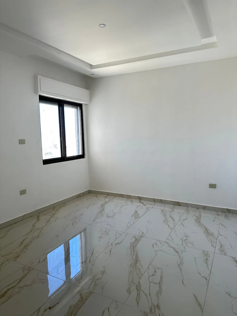شقة في ماركا - المرقب  - 43,000 دأ - صورة 1