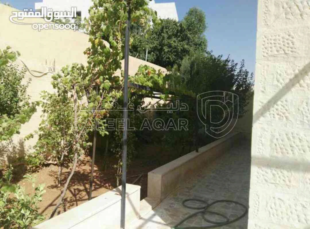 فيلا/منزل في طبربور - 200,000 دأ - صورة 1