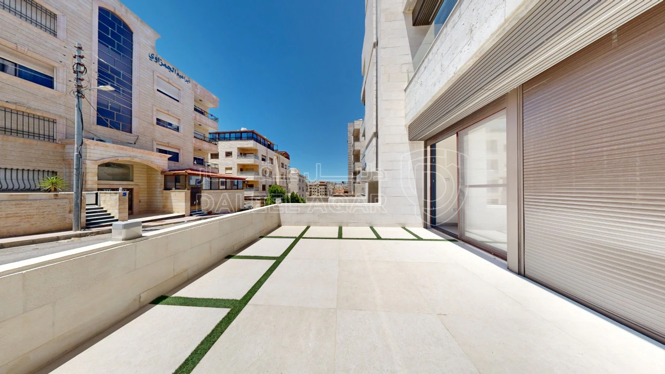 شقة في عمان - الجبيهة - حي ام زويتينيه - 94,000 دأ - صورة 1
