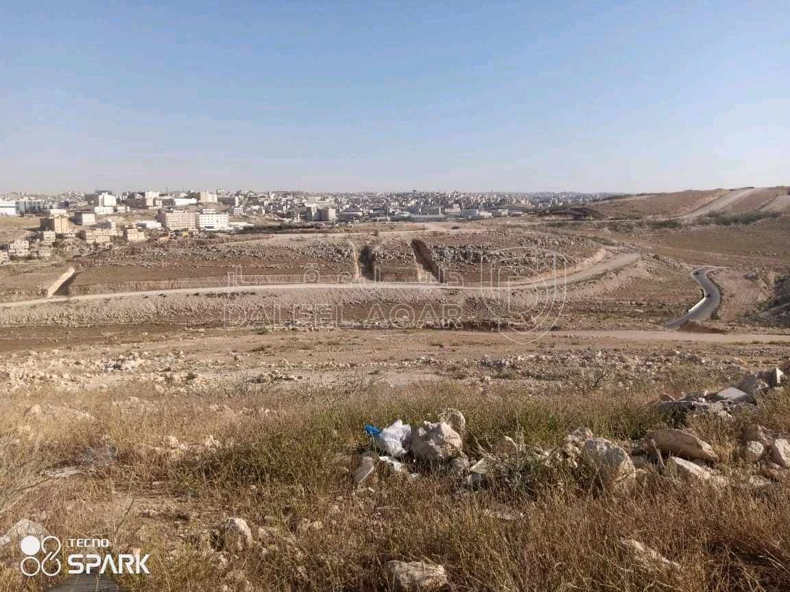 أرض في طبربور إسكان ضباط الجيش - 55,000 دأ - صورة 1