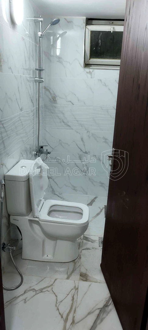 شقة في عمان ضاحيه الامير حسن بجانب مدرسه منابر الاقصى - 48,000 دأ - صورة 1