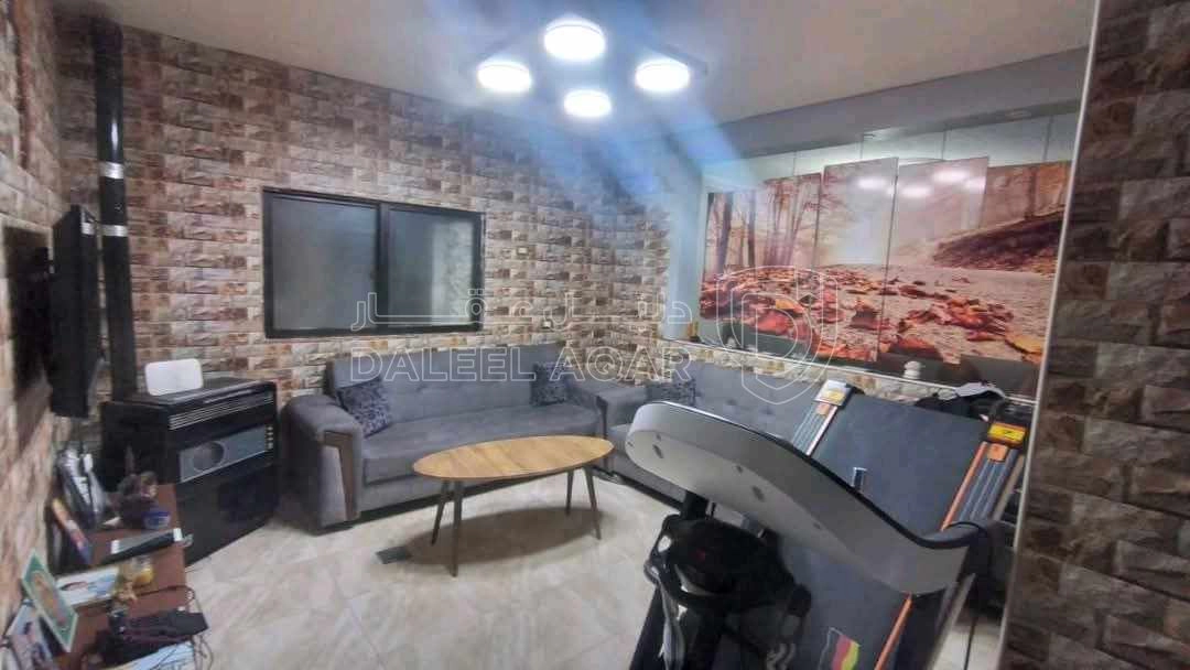 شقة في مقابل منتزه غمدان  - 39,000 دأ - صورة 1