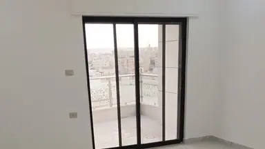 شقة - ابو نصير  - 98000 دأ