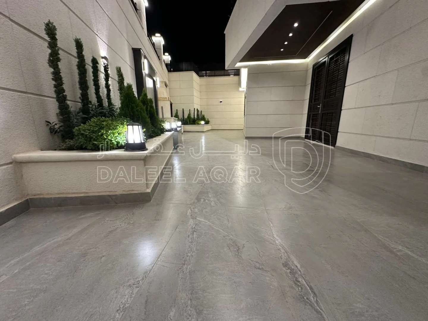 شقة في  عمان - ناعور - 135,000 دأ - صورة 1