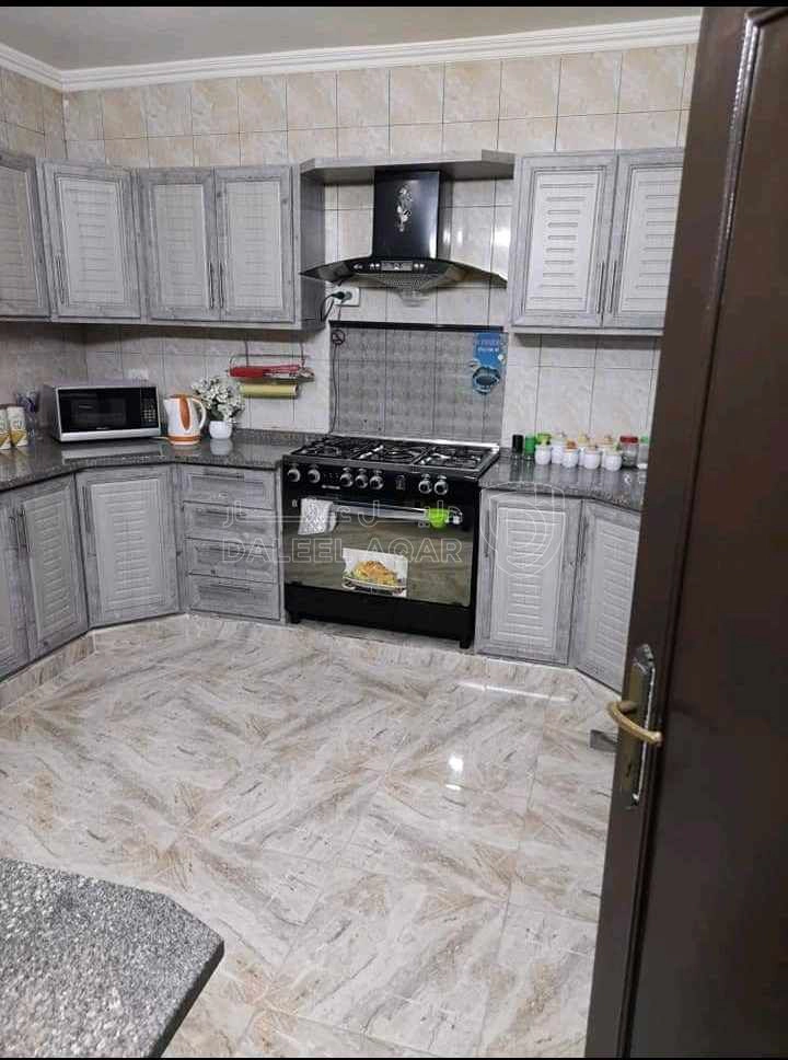 شقة في اربد الحي الشرقي قرب دوار الدرة - 30,000 دأ - صورة 1