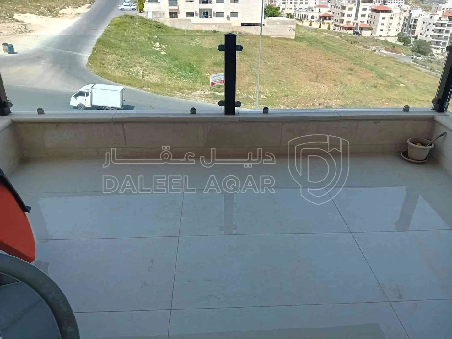 شقة في عمان الجبيهة ام زويتينه قرب مسجد جبران بعد صيدلية تمرة - 108,000 دأ - صورة 1