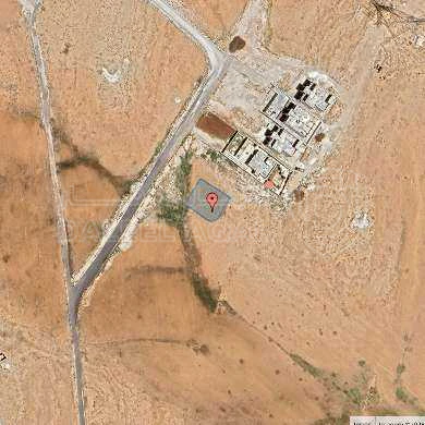 أرض في الماضونة - امام الجمرك الجديد مباشرة - 37,000 دأ - صورة 1