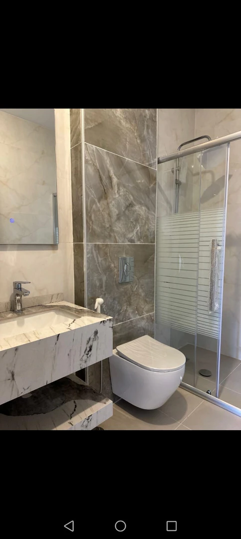 شقة في بالقرب من مديرية شؤون الأفراد - 160,000 دأ - صورة 1